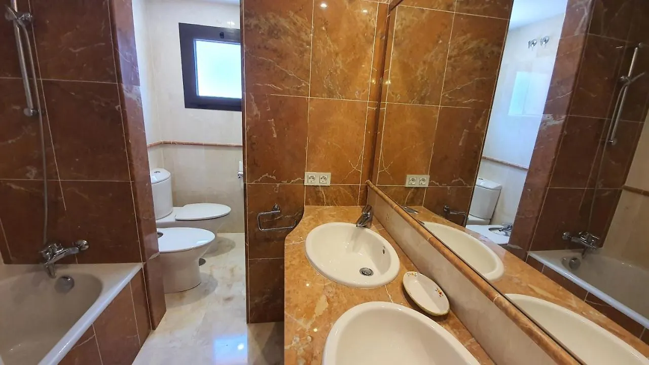 에스테포나 Atico En Hacienda Del Sol 아파트